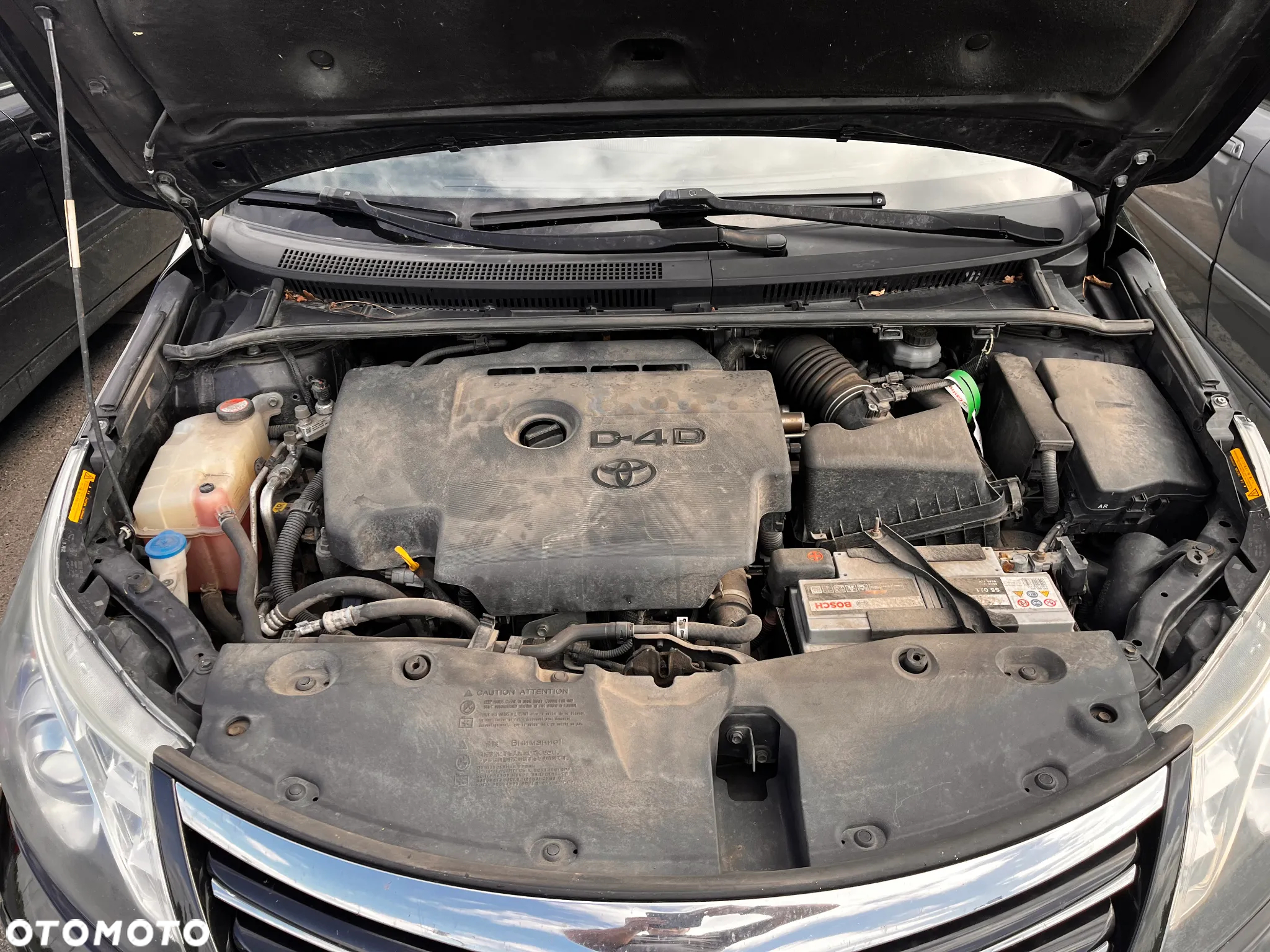 Toyota Avensis 2.0 D-4D Premium - 13