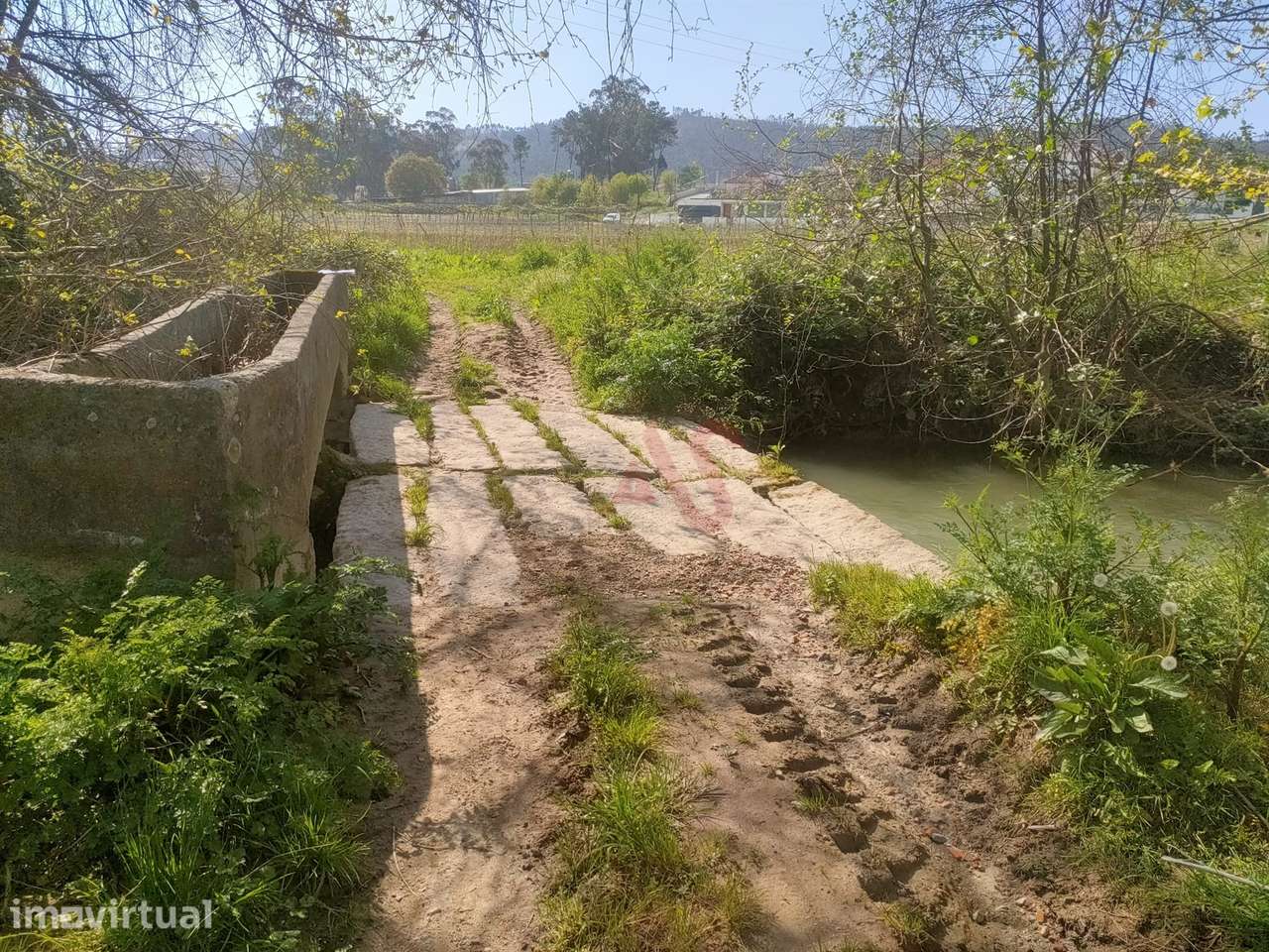 Terreno Rústico com 36.200 m² em Nevogilde, Lousada - Grande imagem: 4/12