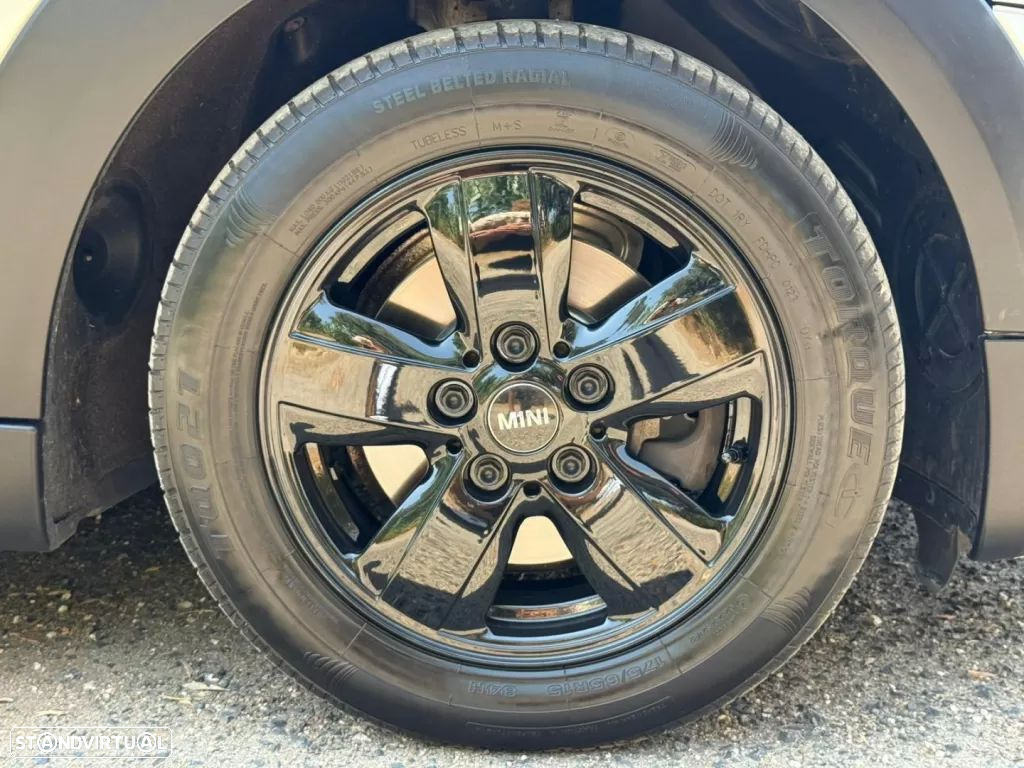 MINI 5 Portas Cooper D - 43