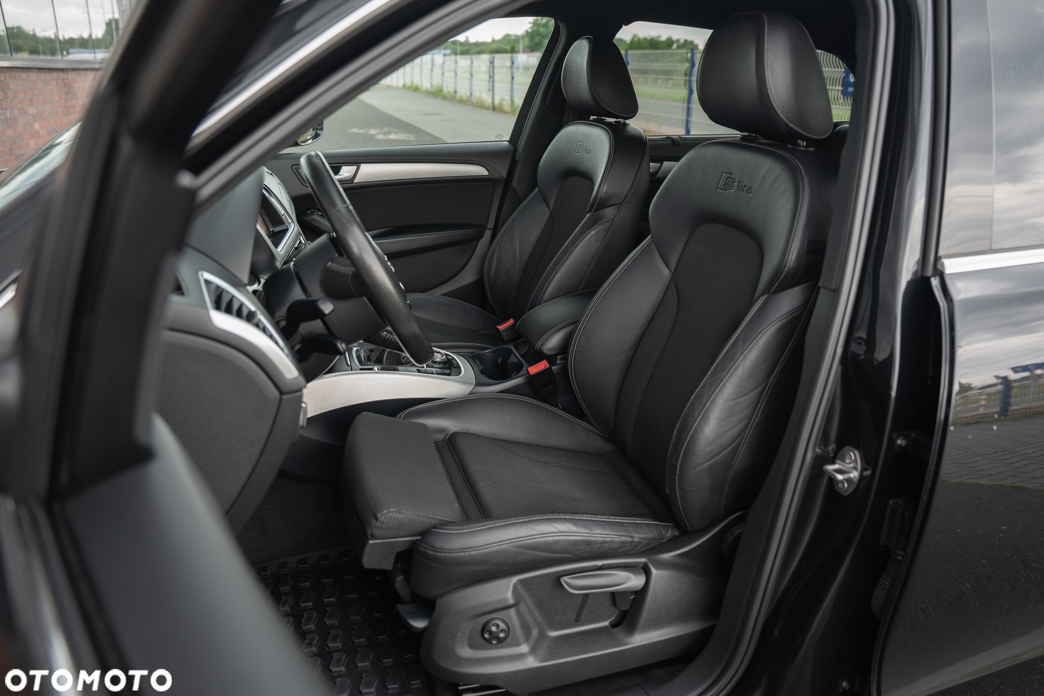 Audi Q5 2.0 TDI quattro - 24