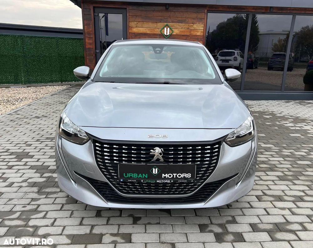 Peugeot 208 PureTech 100 Business - 12