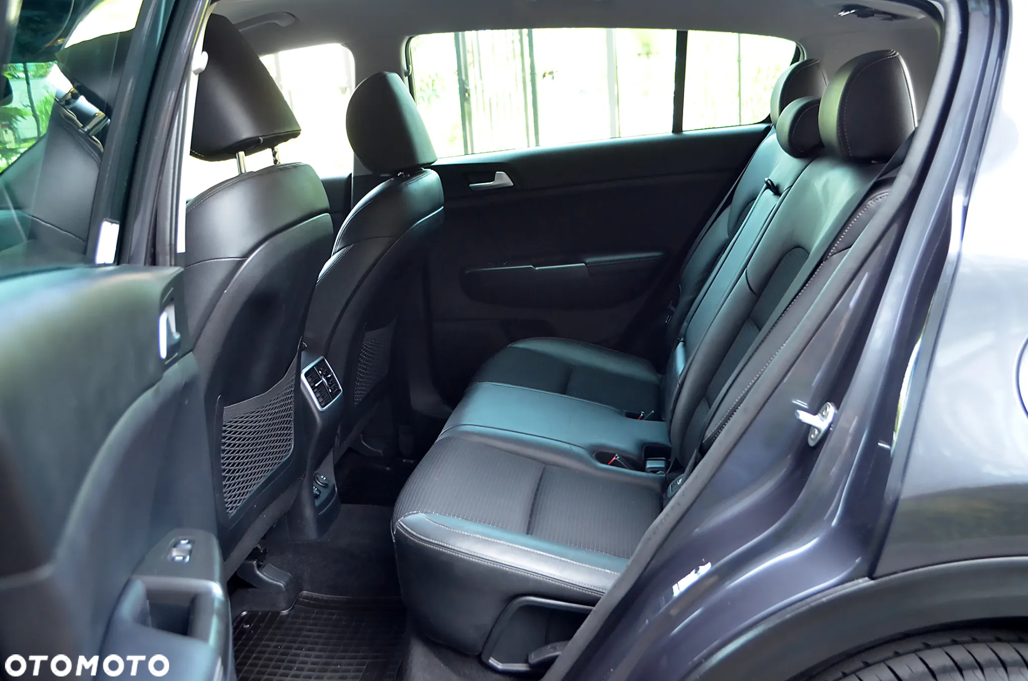 Kia Sportage 1.6 GDI Business Line 2WD - 23