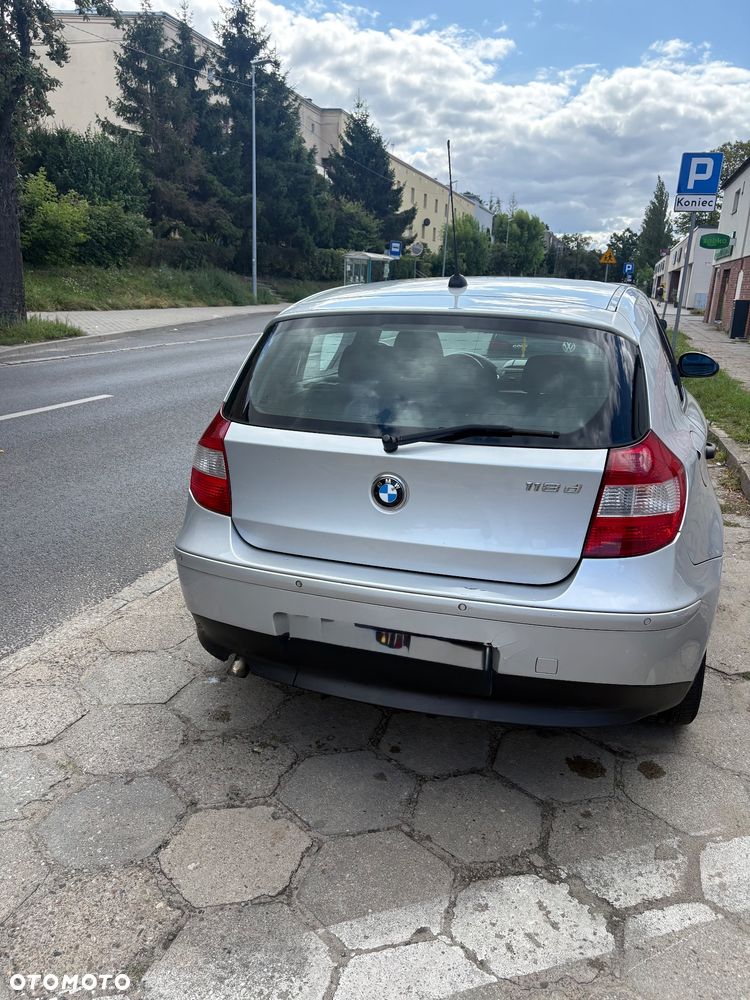 BMW Seria 1 - 2