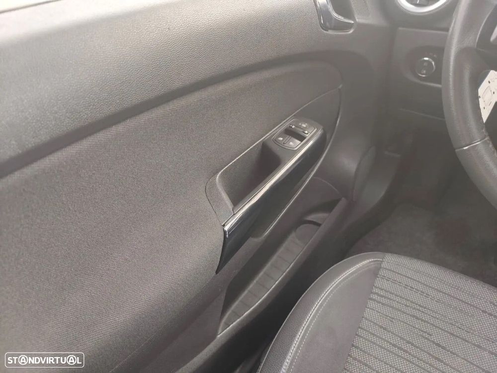 Opel Corsa 1.3 CDTi Cosmo - 19