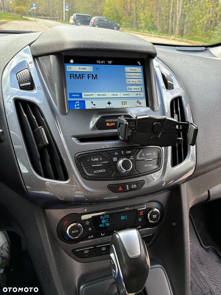 Ford Tourneo Connect - 6