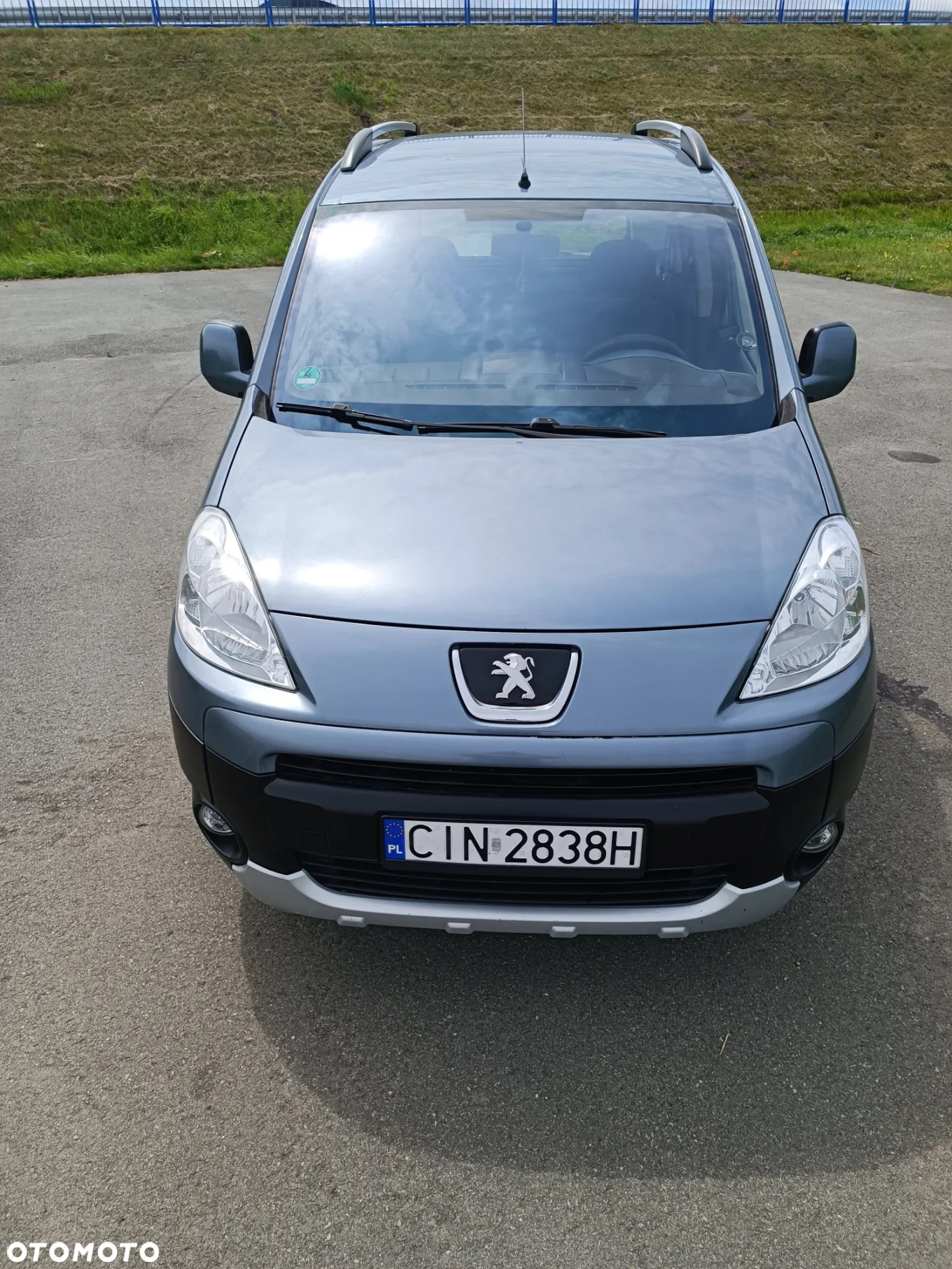 Peugeot Partner Tepee 110 Family - 16