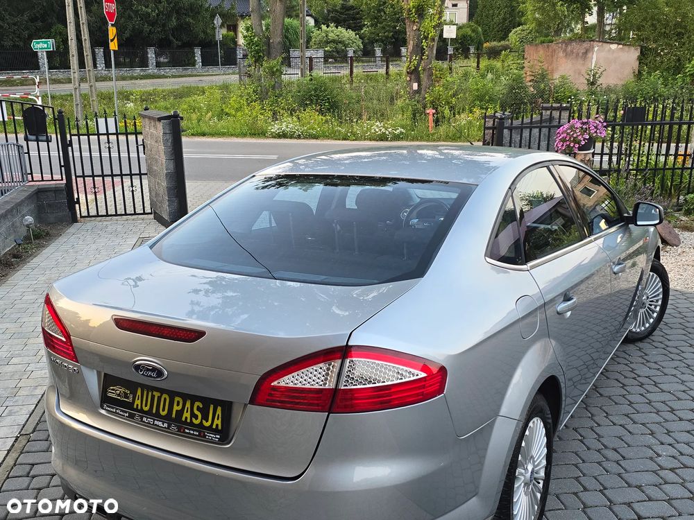 Ford Mondeo 2.0 Viva Titanium - 13