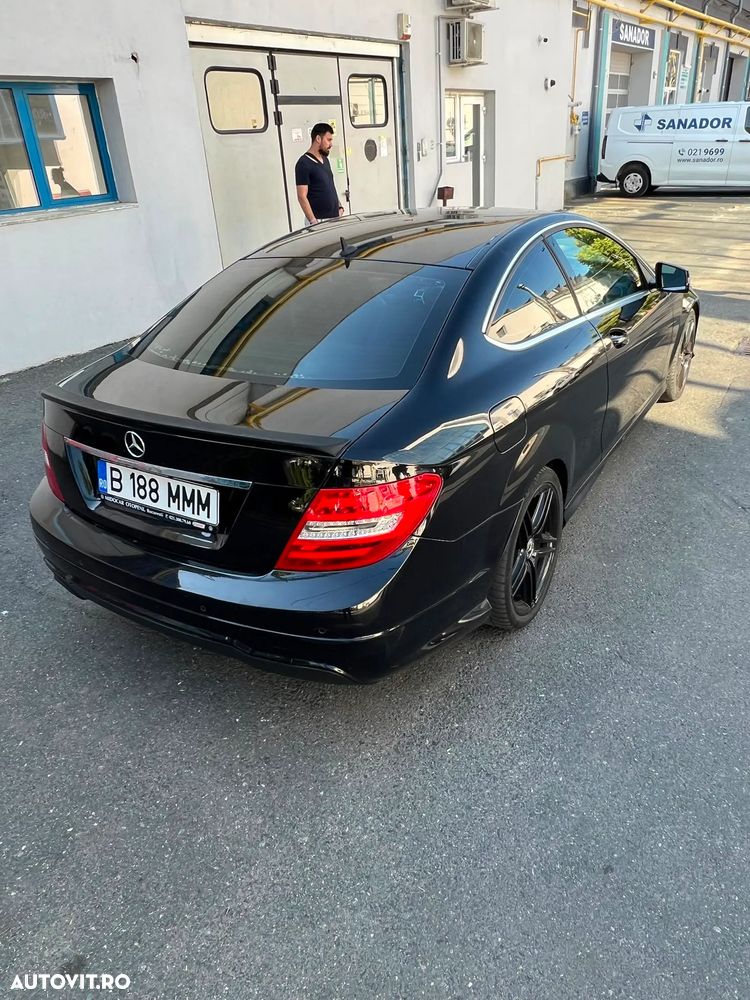 Mercedes-Benz C 180 BlueEFFICIENCY 7G-TRONIC - 6