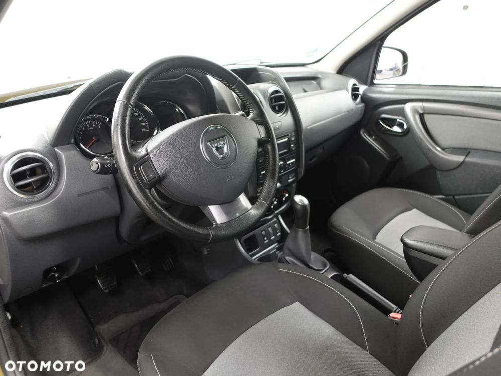 Dacia Duster SCe 115 4x2 Laureate - 19