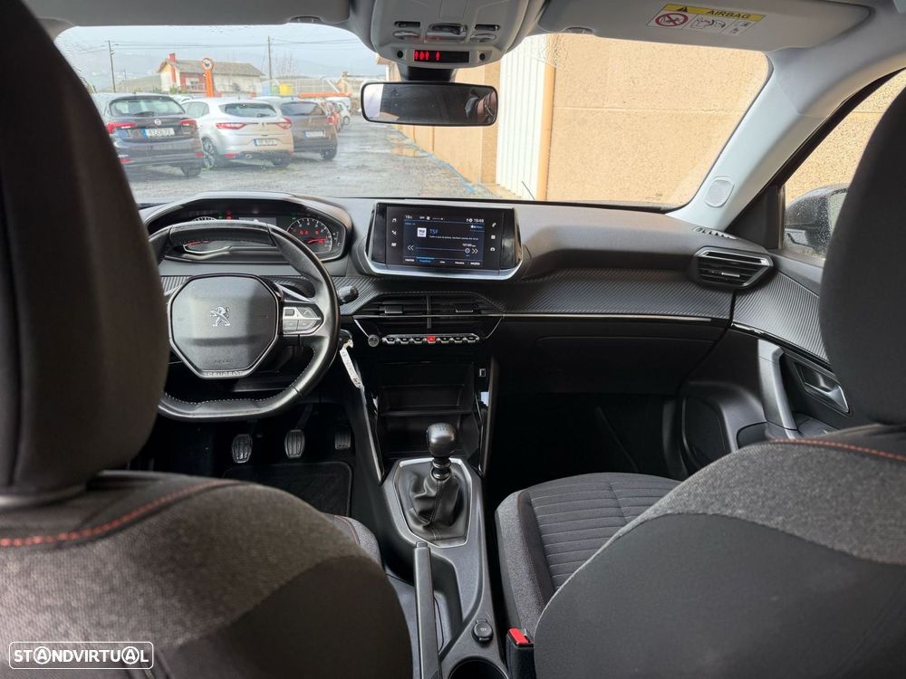 Peugeot 2008 1.2 PureTech Allure Pack - 8