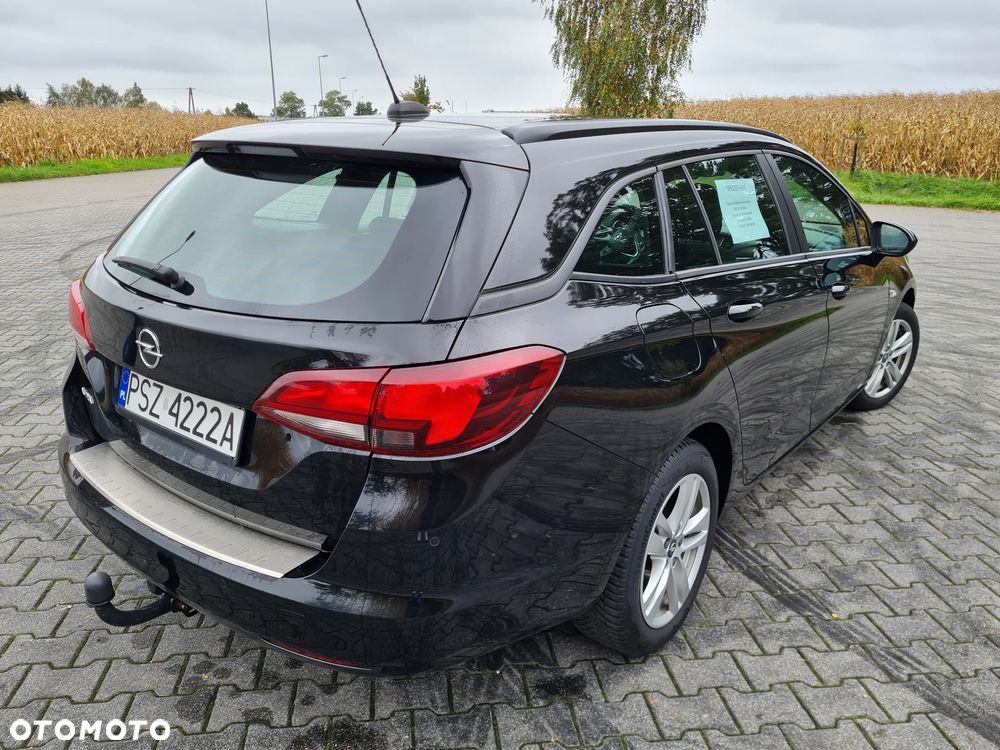 Opel Astra 1.2 Turbo Start/Stop Sports Tourer - 4