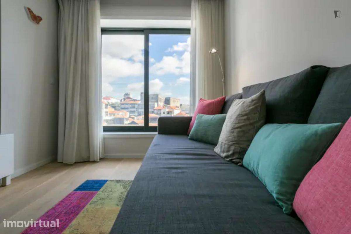 Apartamento com 1 quartos - localizado em Santo Ildefonso Porto - Grande imagem: 3/11