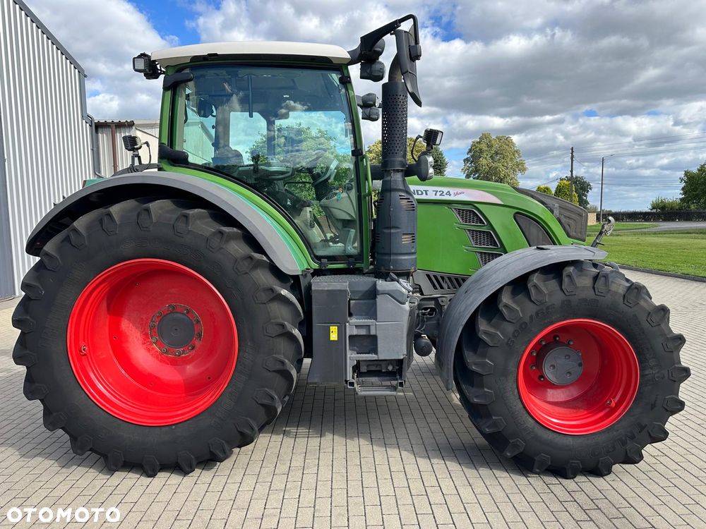Fendt 724 S4 Vario - 8
