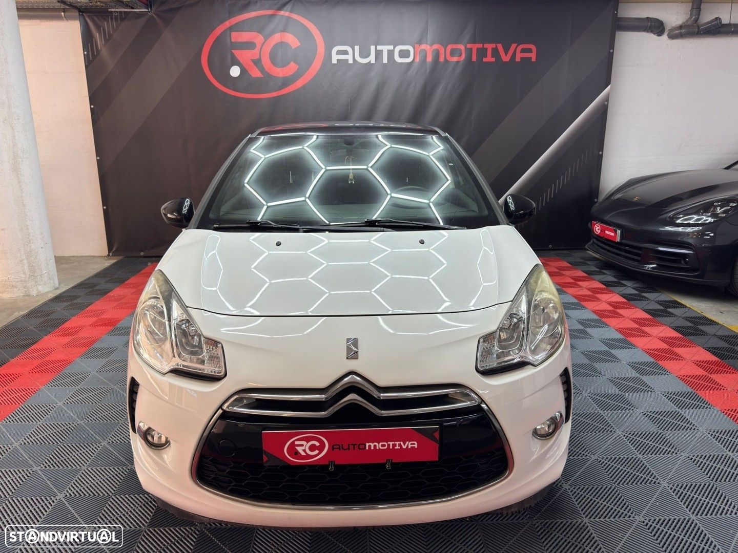 DS DS3 - 2