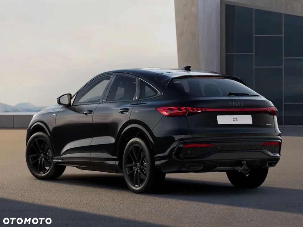Audi Q5 Sportback - 5