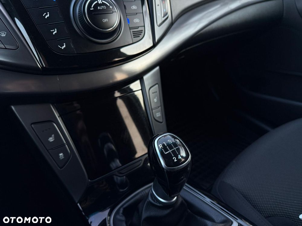 Hyundai i40 1.6 GDI Comfort + - 36