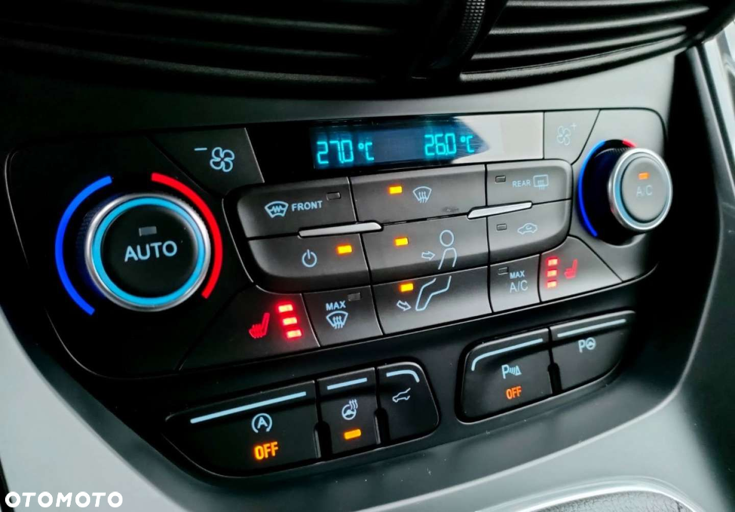 Ford Kuga - 20