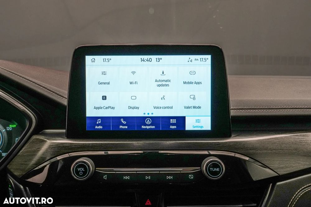 Ford Kuga 2.5 Duratec FHEV AWD Vignale - 22