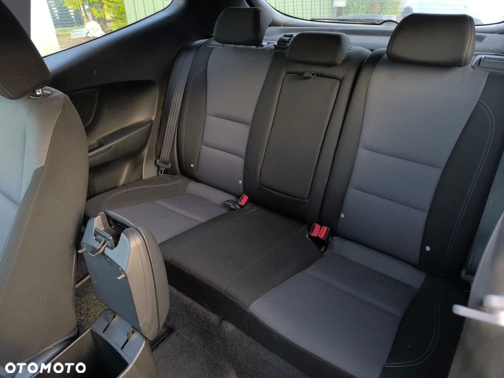 Hyundai i30 1.6 CRDi Comfort DCT - 6