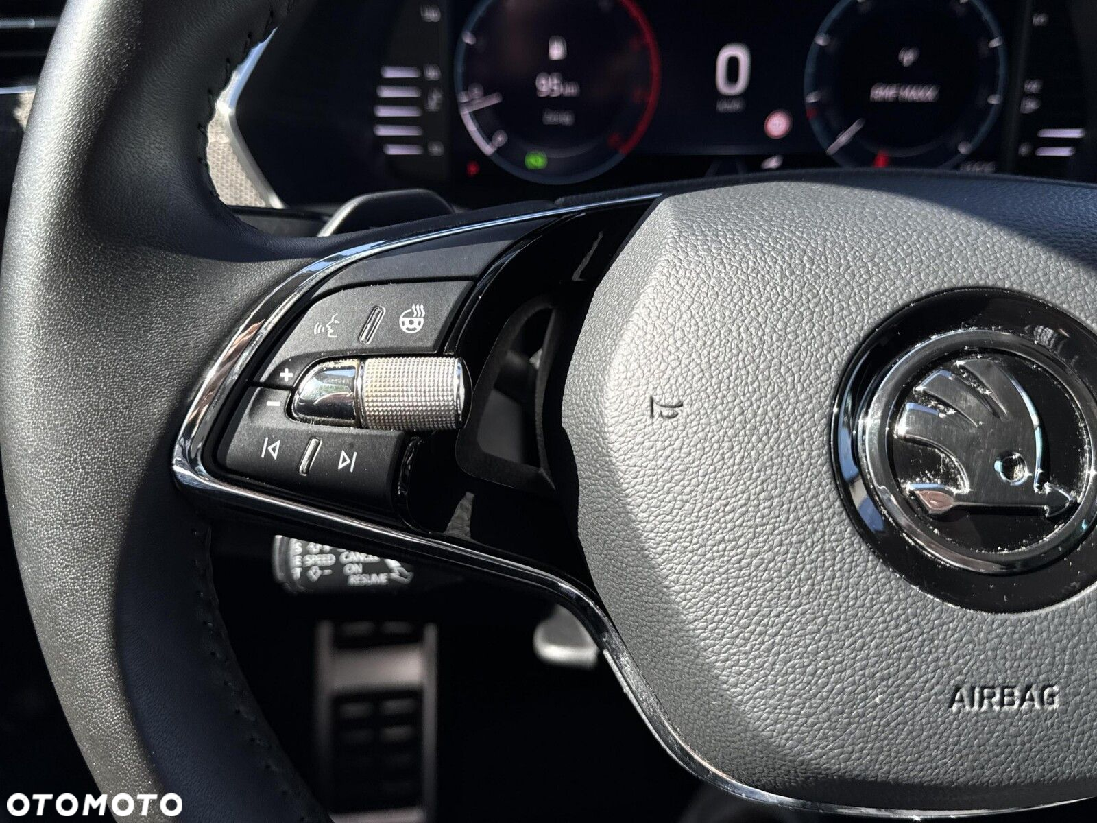 Skoda Octavia 2.0 TDI 4x4 Scout DSG - 19