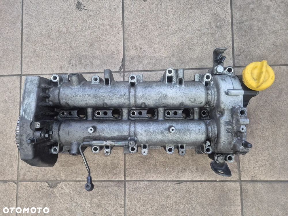 POKRYWA GŁOWICY WAŁKI ROZRZĄDU  OPEL COMBO D FIAT DOBLO 2 II 10-17r. 1.6 CDTI  EURO 4, 5 - 1