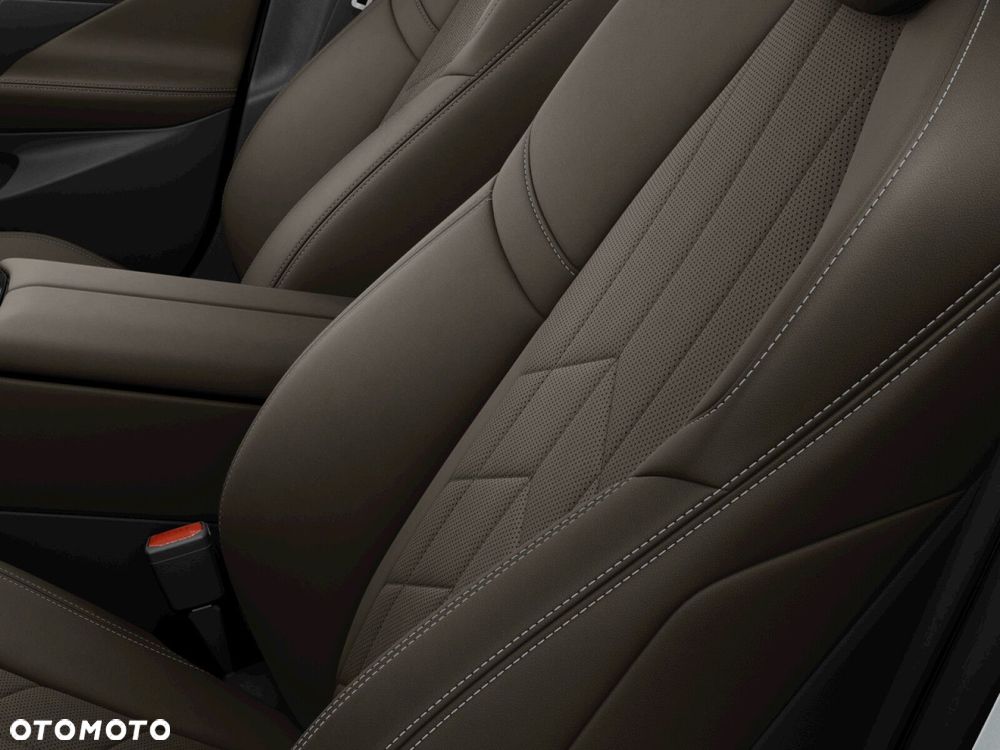 BMW Seria 5 520d xDrive mHEV M Sport - 10