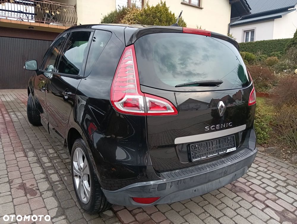 Renault Scenic 1.6 16V 110 Dynamique - 6