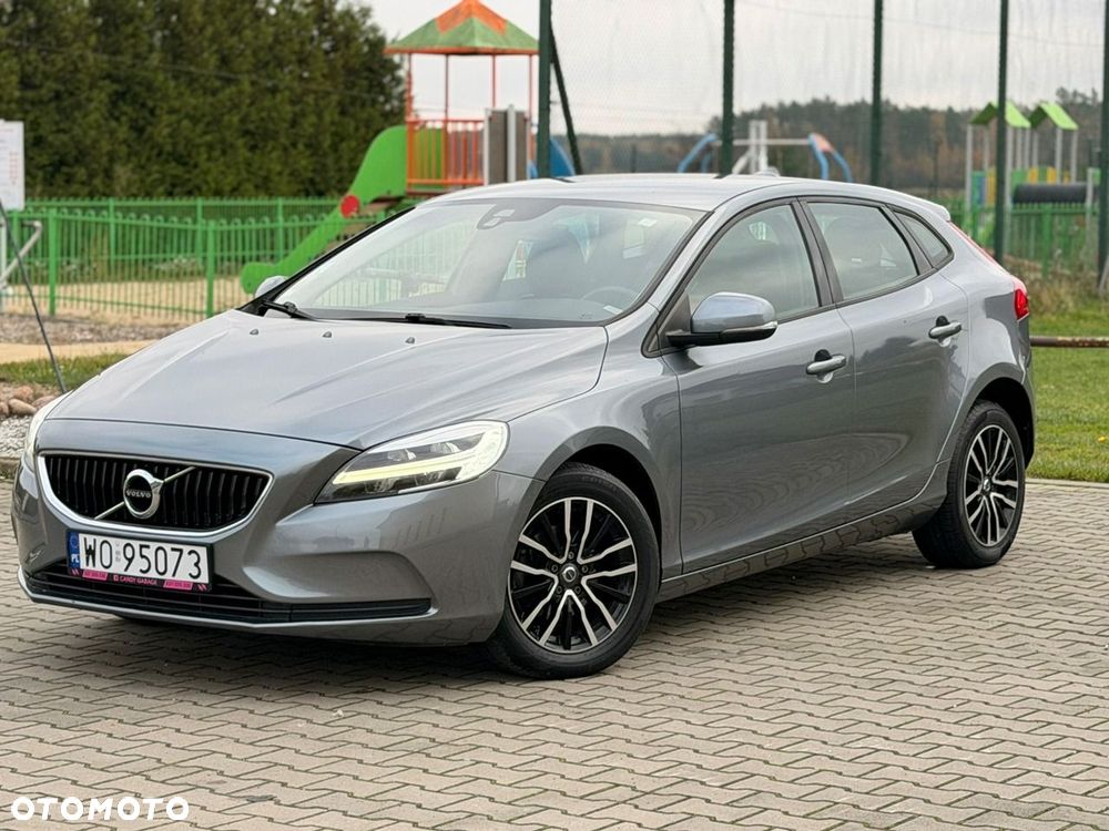 Volvo V40 - 20