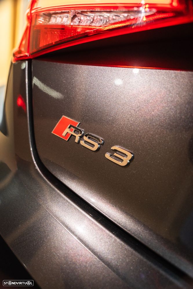 Audi RS3 Sportback 2.5 TFSI quattro S tronic - 28