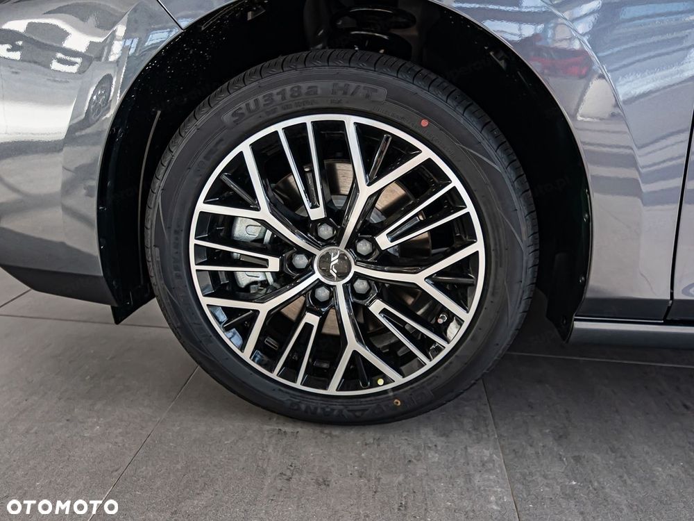 JAC J7 Plus CVT - 21