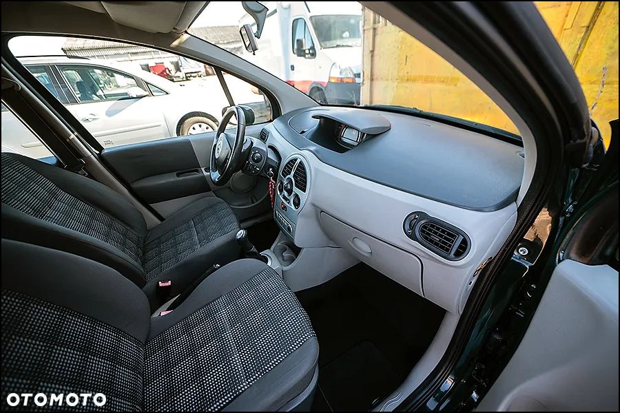 Renault Modus - 16