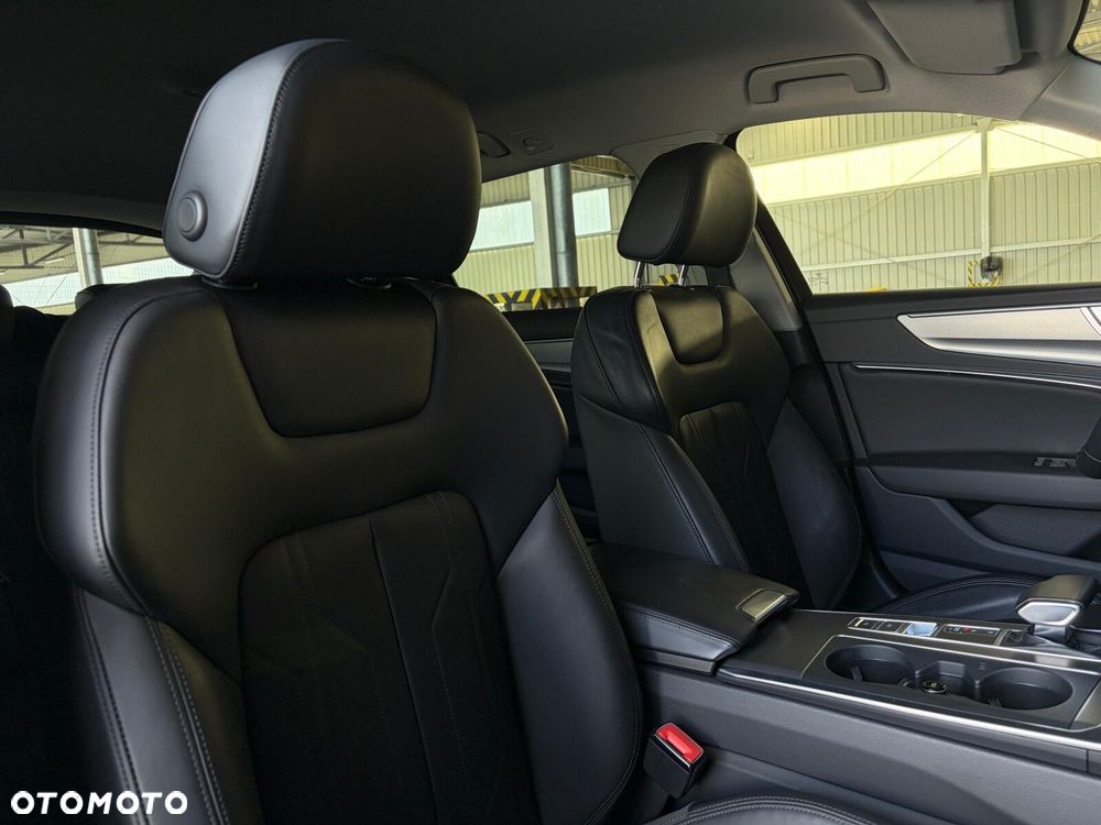 Audi A6 Avant - 19