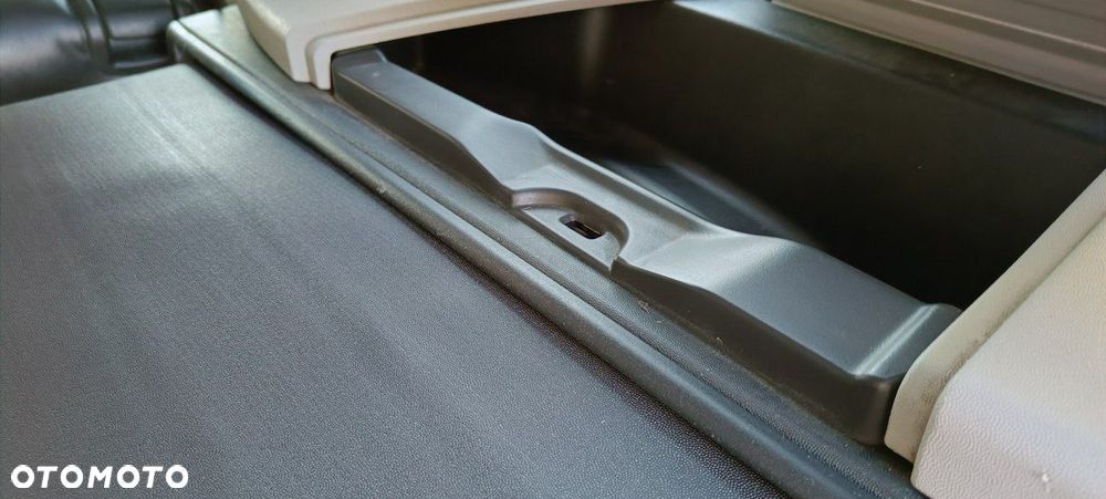 Cadillac SRX 3.6 V6 Elegance AWD - 31