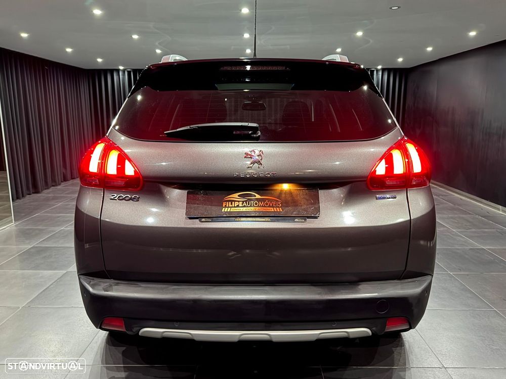 Peugeot 2008 1.2 PureTech Crossway EAT6 - 7