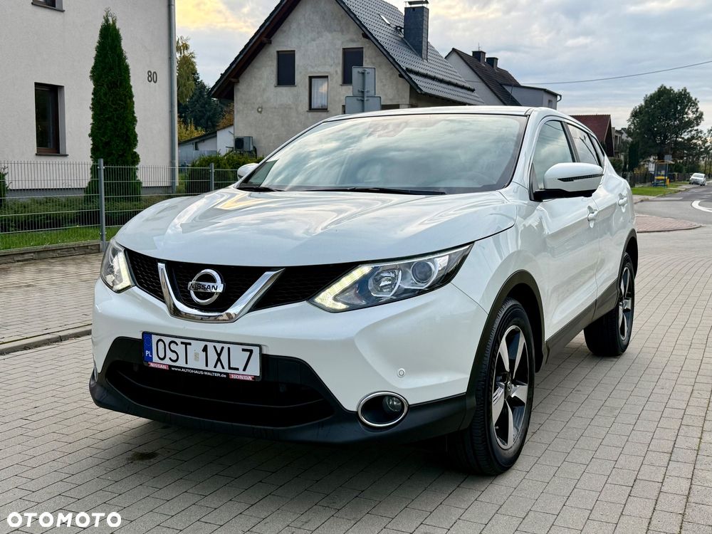 Nissan Qashqai - 1