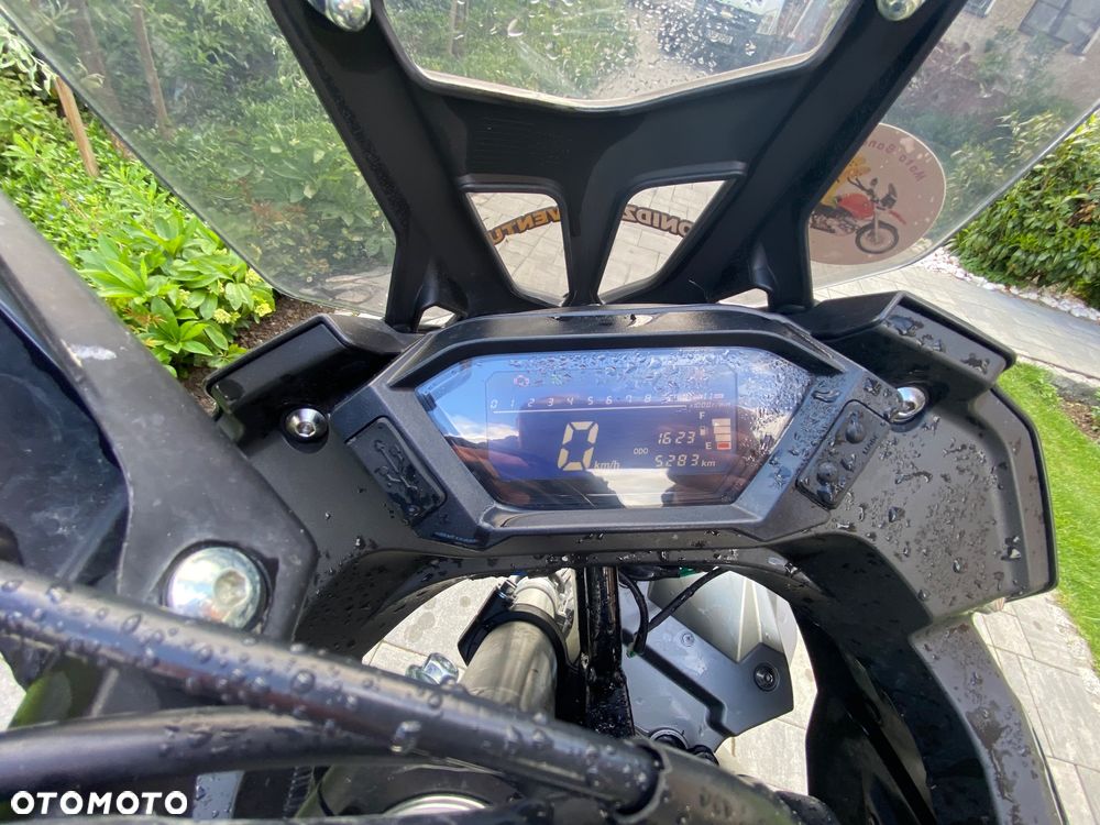 VOGE 300GY RALLY - 10