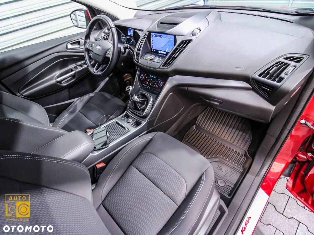 Ford Kuga 1.5 EcoBoost 2x4 Titanium - 9