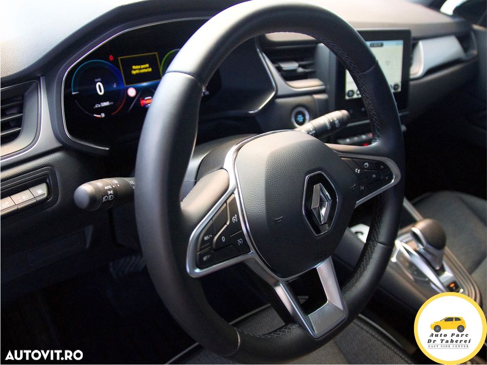 Renault Captur PHEV 160 Techno - 34