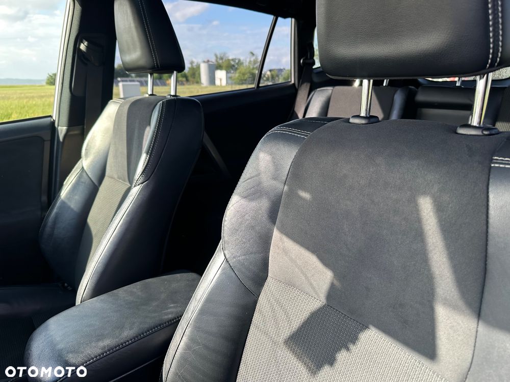 Toyota RAV4 2.5 4x4 Style Selection - 17