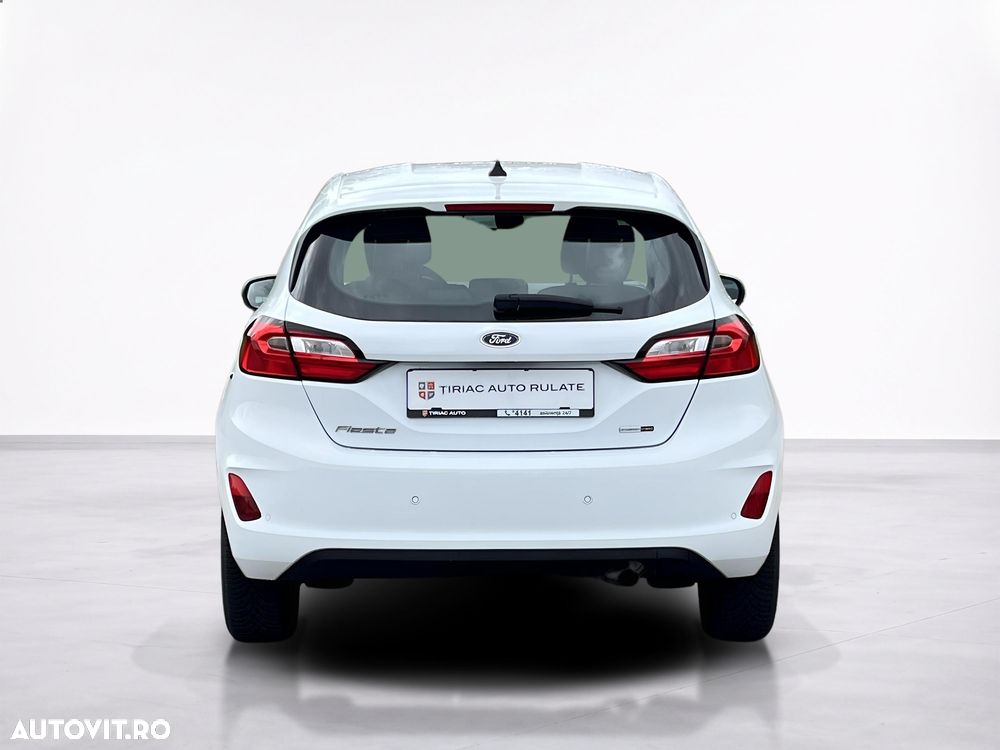 Ford Fiesta - 6