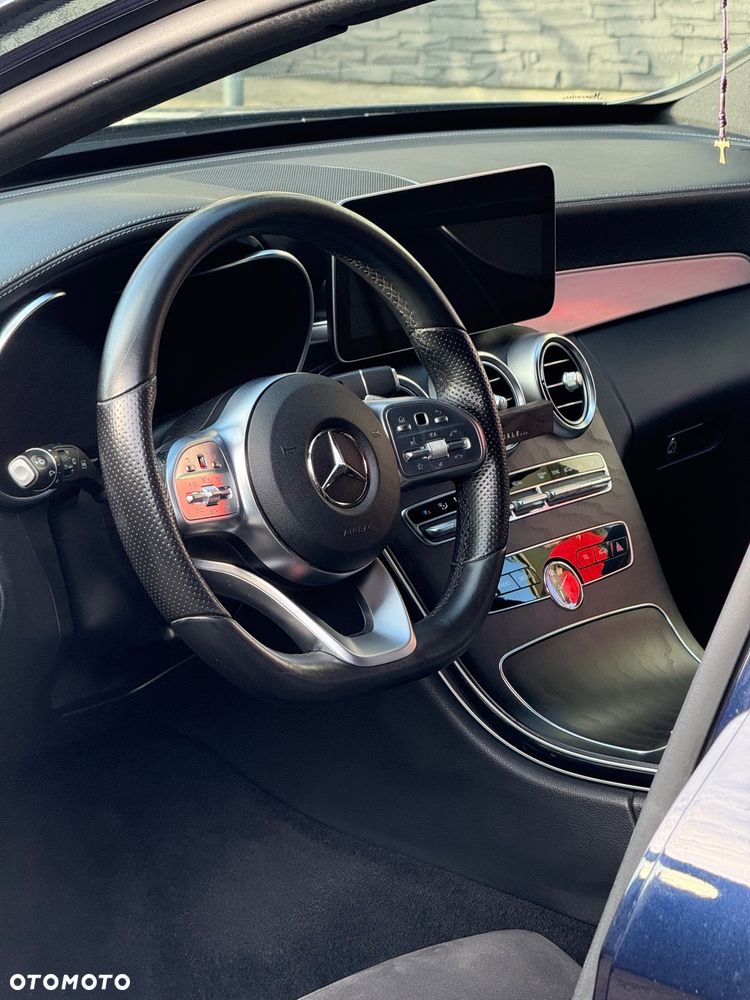 Mercedes-Benz Klasa C 220 d 4MATIC 9G-TRONIC - 17