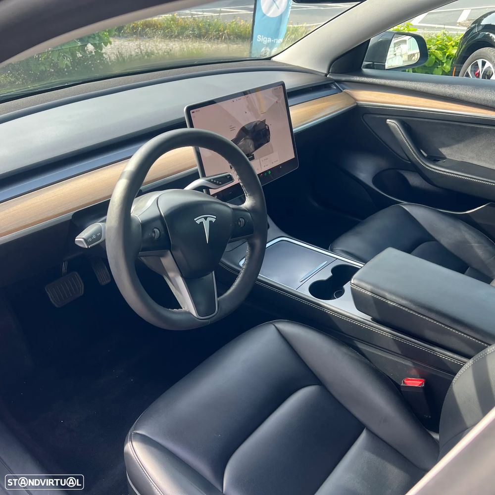 Tesla Model 3 Standard Range Plus RWD - 4