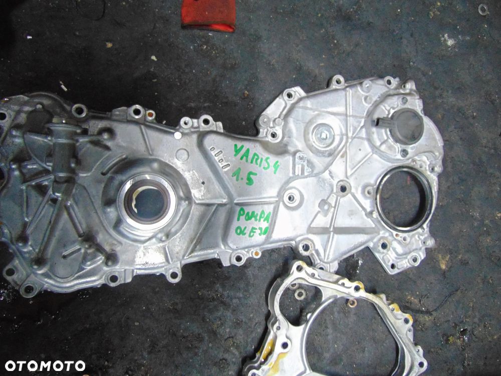 Obudowa rozrzadu Yaris 4 1,5 benzyna - 2