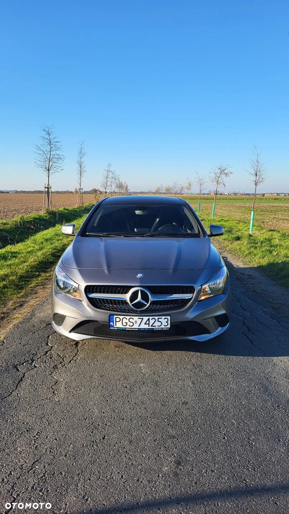 Mercedes-Benz CLA 250 4-Matic - 5