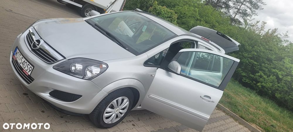 Opel Zafira 1.8 Essentia EU5 - 3