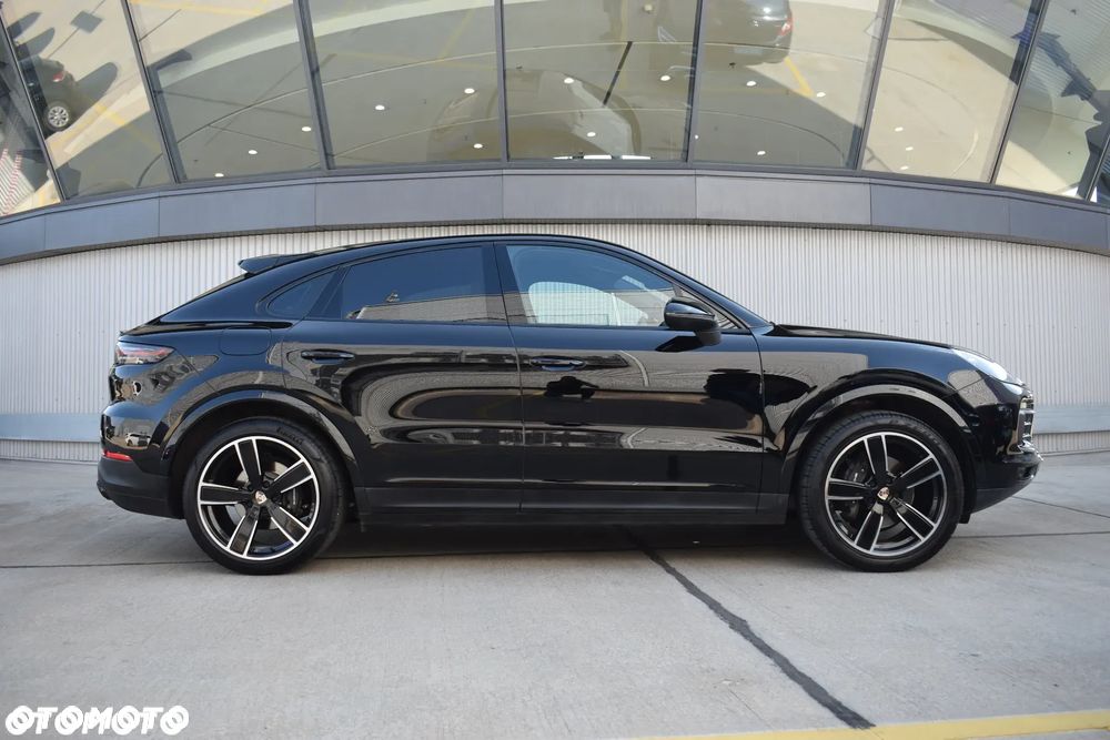 Porsche Cayenne Coupe - 2
