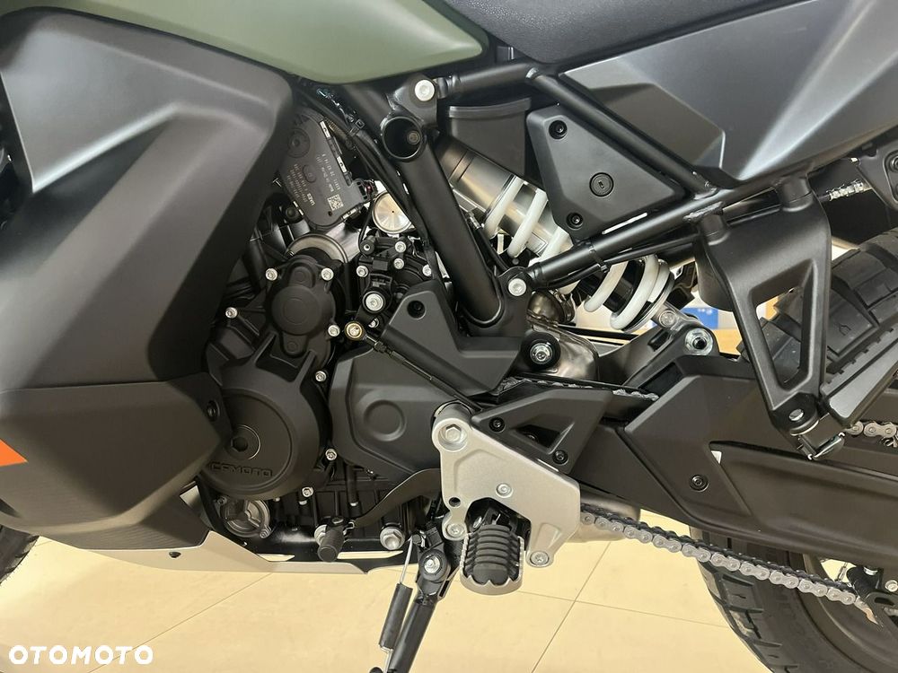 CFMoto MT-X - 11