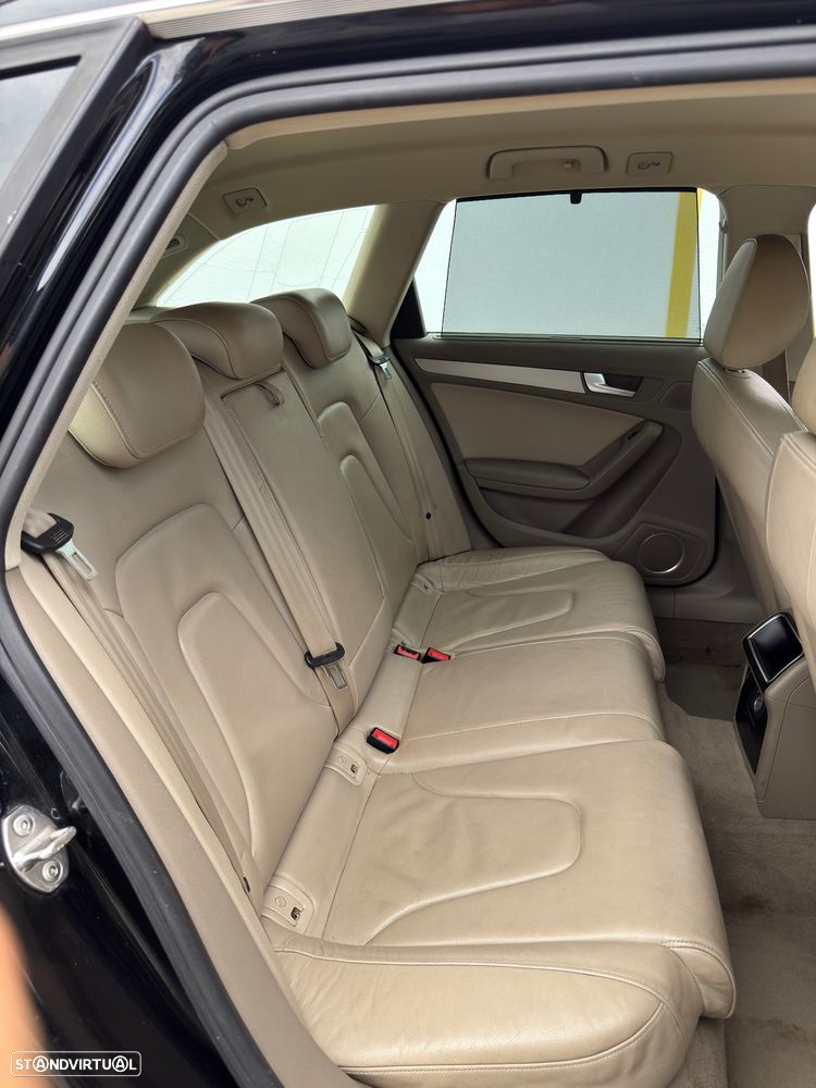 Audi A4 Avant 2.0 TDI - 11