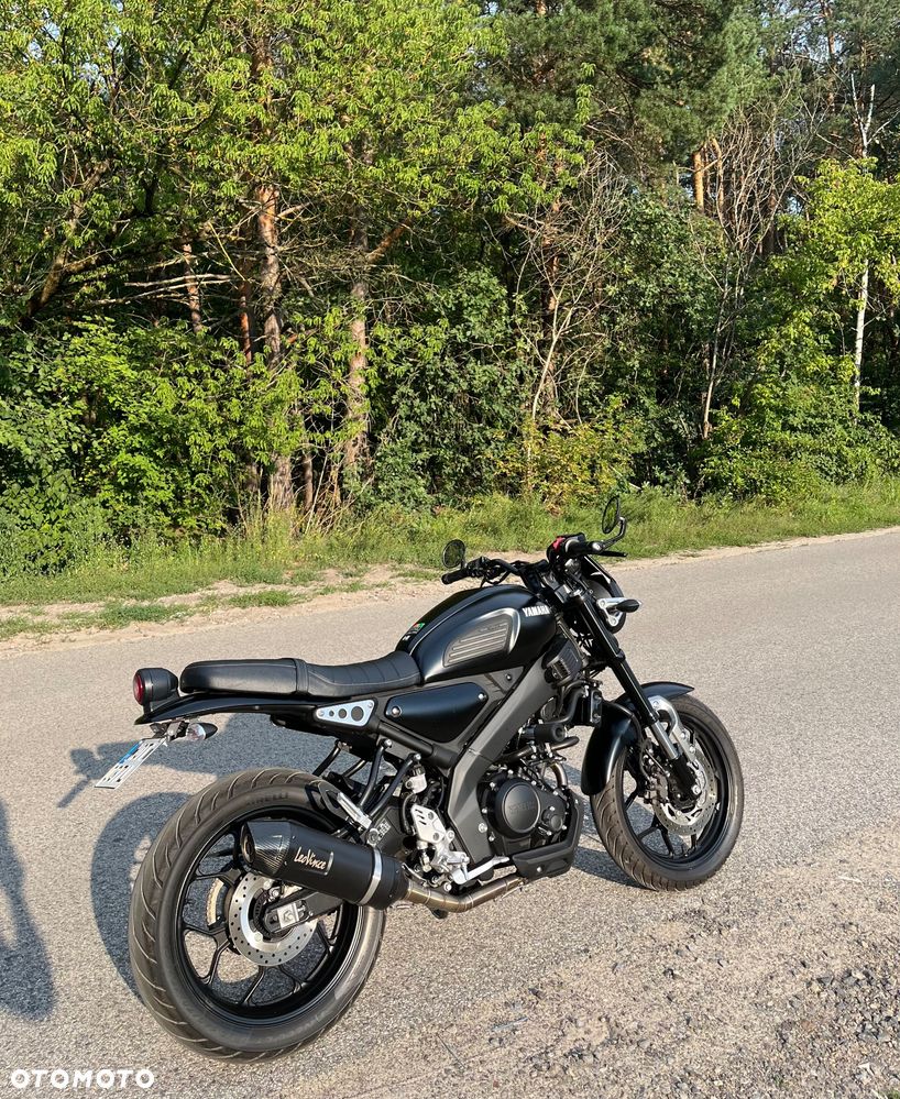 Yamaha XSR - 1