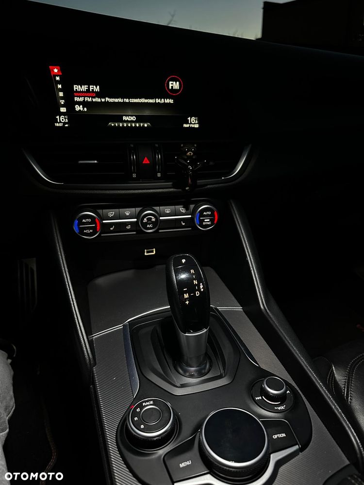 Alfa Romeo Giulia - 22